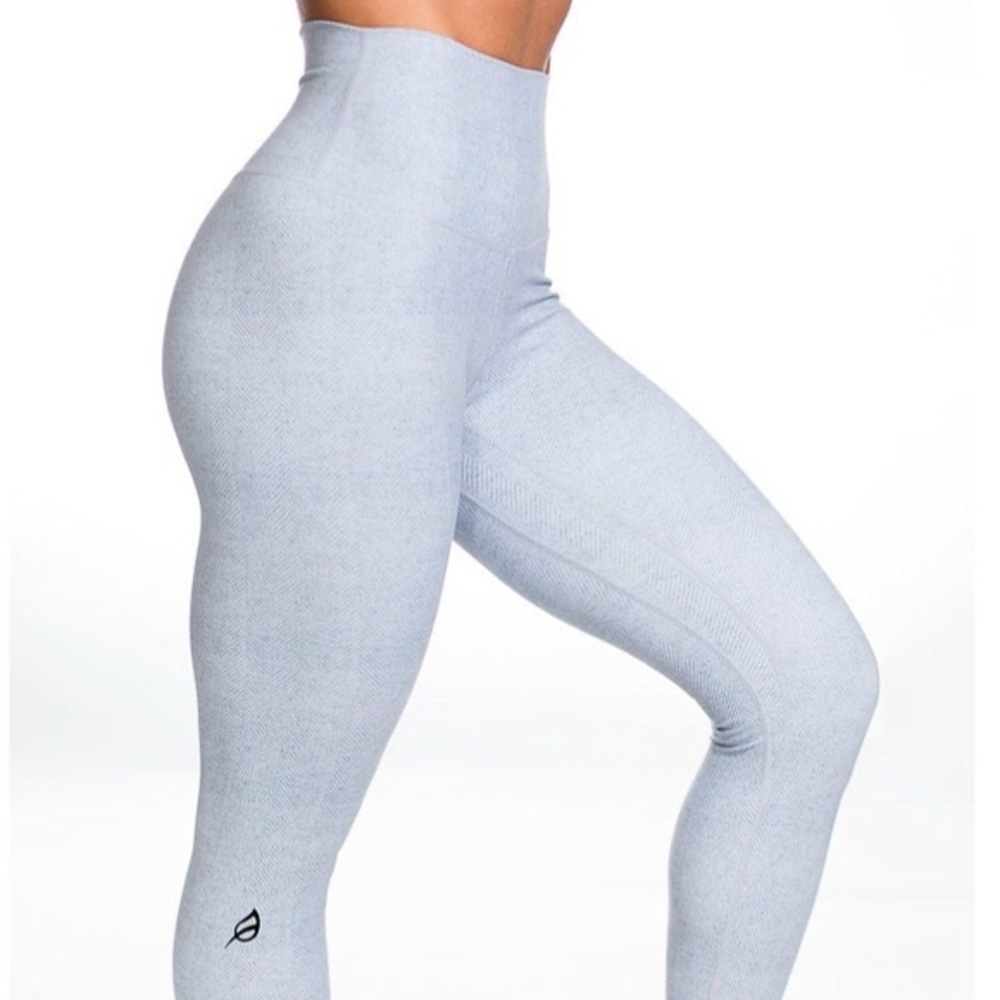 SOLD P’tula Alainah Allure Herringbone